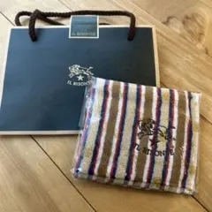 Item thumbnail for item 8e8bc1e4-ff52-42a5-b922-0ef588f79a40