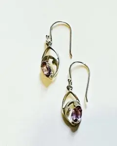 Item thumbnail for item 2fdb373d-839e-4da5-b0ba-c62c980a4e3e