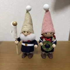 ノルディカ ニッセ 20周年 記念 ケーキを持った サンタ セレブ
