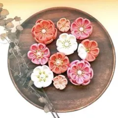 ちりめん花パーツ 10セット端午の節句　吊るし飾り　名前旗　羽子板　女の子　節句