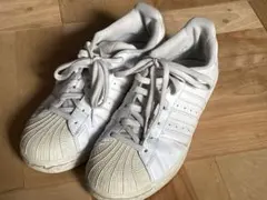 アディダス オリジナルス　スーパースター　オールホワイト スニーカー