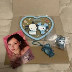 TWICE ナヨン　ナブリー　トレカ　ガチャガチャ　菓子玩具