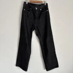 無印良品　26 ブラックデニムパンツ ストレートシルエットのサムネイル