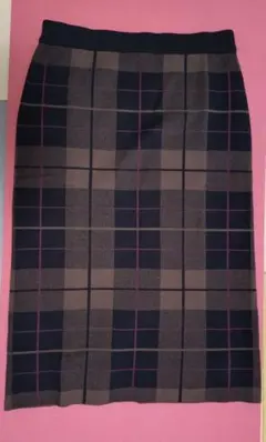 暖かいロングスカート　 未使用