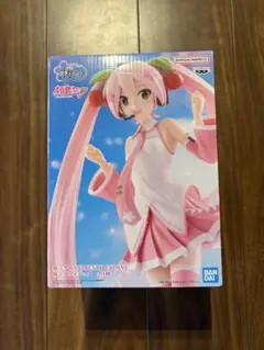 初音ミク　桜ミク　フィギュア