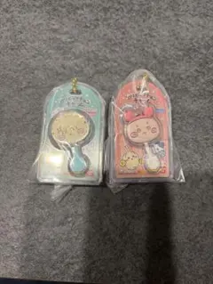 バンダイちいかわ　ミニチュアチョコチャーム　らっこと古本屋2個セット