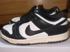 Nike ブラック/ホワイト スニーカー