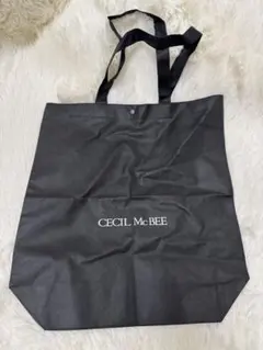 CECILMcBEE　不織布バッグ　ショッピングバッグ