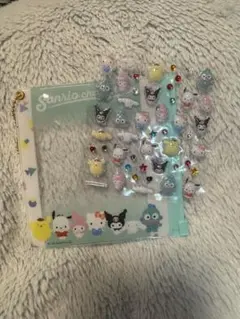 あ*か様 未開封 サンリオキャラクター シールセット ポーチ付き
