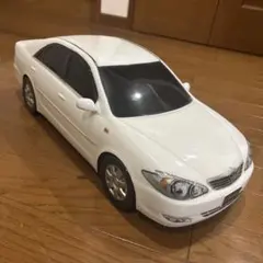 Toyota CAMRY カムリ ミニカー ホワイト ジャンク品 - メルカリ