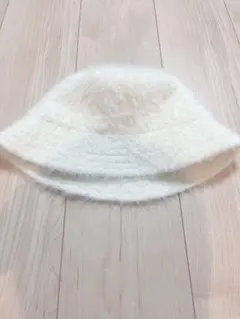 ホワイト ファーバケットハット
