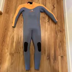 Item thumbnail for item 760cf91b-b445-416d-99cc-6040950958bb