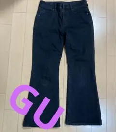 GU フレアジーンズ　ブラック