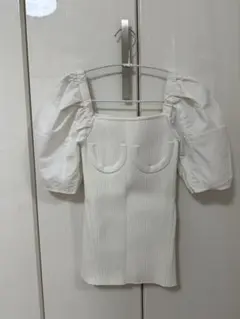 MAISON SPECIAL パフスリーブニットトップスのサムネイル