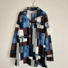 古着　総柄長袖シャツ M-L 　カットソー　トップス　個性的　奇抜　a1578