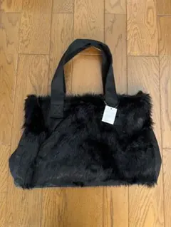 トートバッグ　ファー　黒　ブラック　★新品未使用
