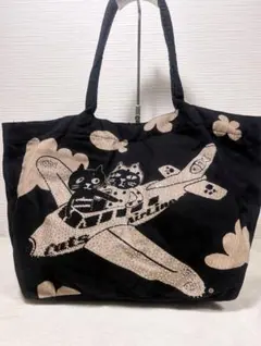 Item thumbnail for item 397a626c-144c-44a2-b298-f9f344bb4641