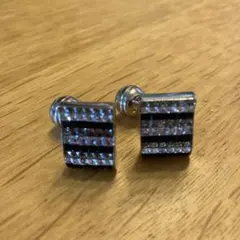 スワロフスキー　カフリンクス