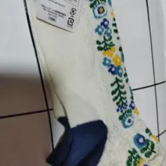 Item thumbnail for item 2d83699f-a078-4364-a4e5-5be7a1dfd6d4