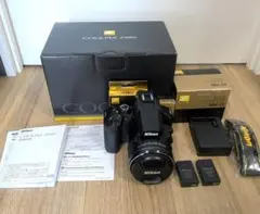 m様専用　ニコン Nikon COOLPIX P950 コンデジのサムネイル