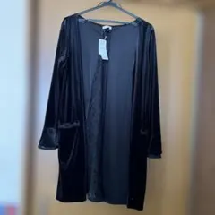 アクシーズファム⭐︎BACKデザインベロアカーデ⭐︎クロ⭐︎Mサイズ⭐︎新品未使用品