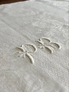 Item thumbnail for item 727de7a6-dda7-43f3-a997-ae71cbc3f88f