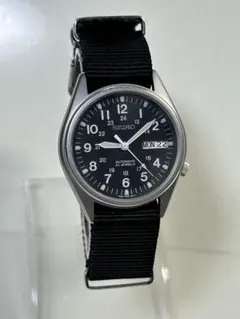 完動品 SEIKO ボーイズミリタリー 7S26-00D0 裏スケ 黒文字盤のサムネイル
