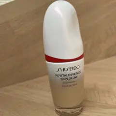 SHISEIDO REVITALESSENCE SKIN GLOW #340のサムネイル