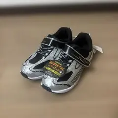 ❣️新品タグ付き❣️西松屋 スニーカー22㎝