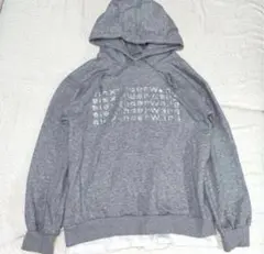 フード付きトレーナー　グレー M