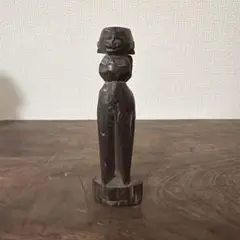 呪物 ネパール・インド北部 木彫り女性像（ヴィンテージ民芸品