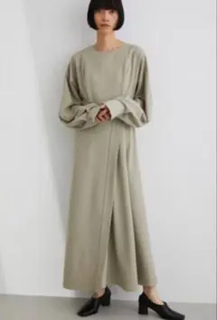 着用1回のみ美品】SOÉJU ウールライクロングジレ グレー - メルカリ