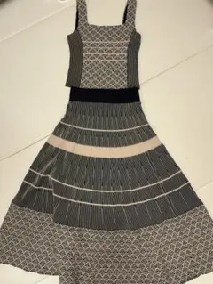 SNIDEL スカート カラーブロッキングボーダーニット　セットアップ　ブラック