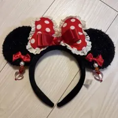 【レア】ディズニー　イヤリング　カチューシャ　ミニー　ハート　ピアス　赤　水玉