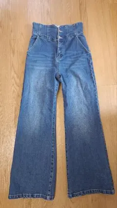 SNIDEL　ハイウエストフレアデニムパンツ