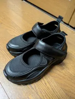 RUPIS ブラックスニーカーサンダルМ(新品未使用)