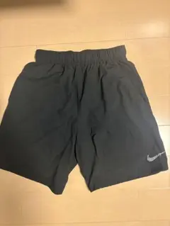 Nike ブラックショーツ S