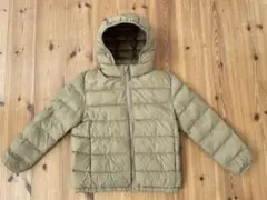 UNIQLOカーキ色フード付きダウンコート120