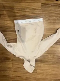 New Balance ベージュ フード付きセーターレッグウォーマーセット