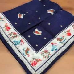 最終値下げ価格！新品　ヴィンテージ　クリスマスモチーフ ネイビー ハンカチ