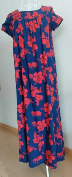 エムアンドキョウコ】花柄 半袖ひざ丈ワンピース 夏用 - メルカリ