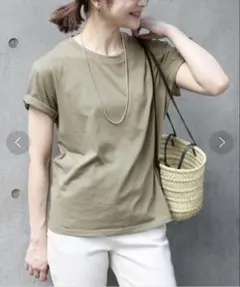 SLOBE IENA ベーシックTシャツ M オリーブのサムネイル