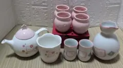 ★希少★　ハローキティ　ティーセット＆ 　徳利セット＆プリン容器