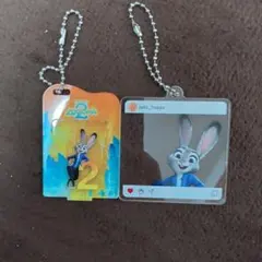 ズートピア ジュディ・ホップス アクリルキーホルダー 2個セット