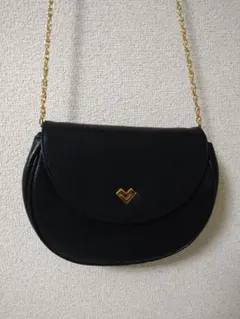 ヴァレンティノ　ブラック　合成皮革　ショルダーバッグ