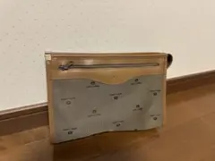 クラッチバッグ