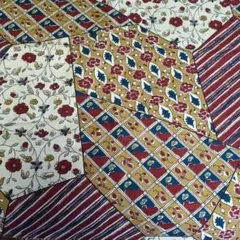 綿プリント生地 和風裂地模様