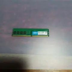 Crucial CFD W4U2400CM-4G メモリー 本体のサムネイル