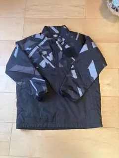 umbro ウィンドブレーカー 130サイズ