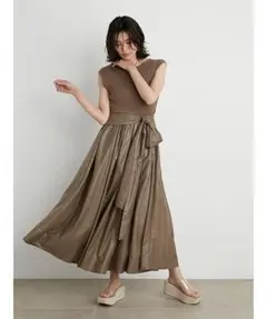 スナイデル　Sustainable ニットドッキングワンピース ブラウン